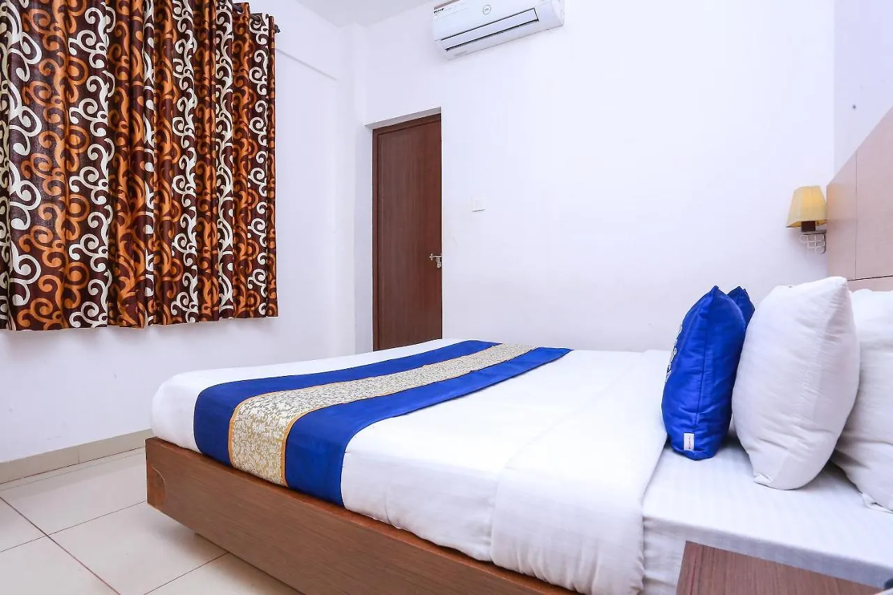 Hotel Oyo 7181 Vr Inn Kochi