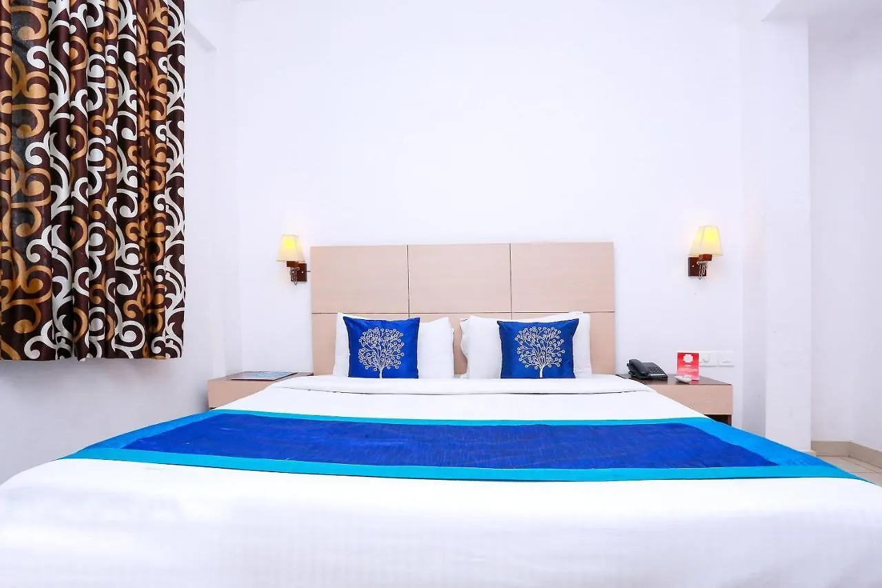 Oyo 7181 Vr Inn Kochi Hotel