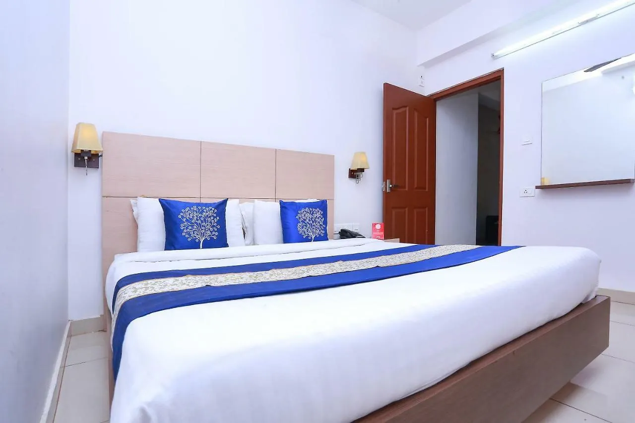 Oyo 7181 Vr Inn Kochi Hotel